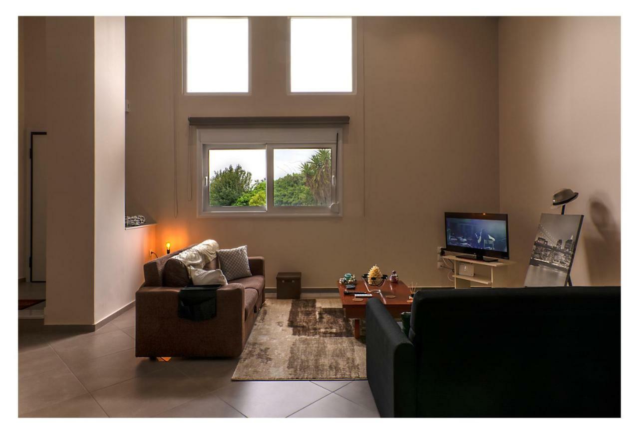 Sealoft Apartment *